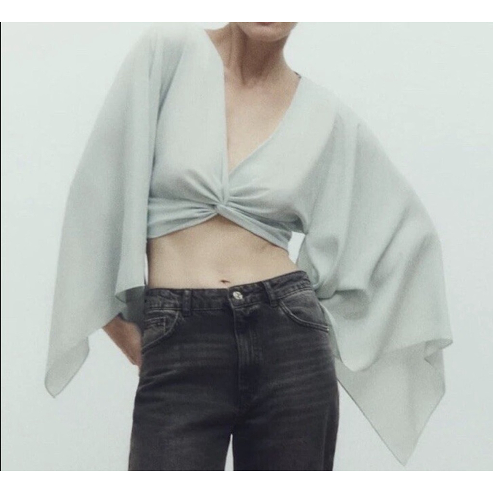 ZARA‎ Crop Top with Flowwy Long Sleeves Cool Gray Women’s XS NWT